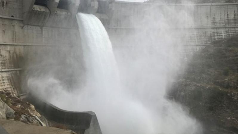 Barragem